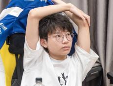 开云-包含蒂姆回归赛场，势不可挡首场状态亮眼，TES观众沸腾！的词条