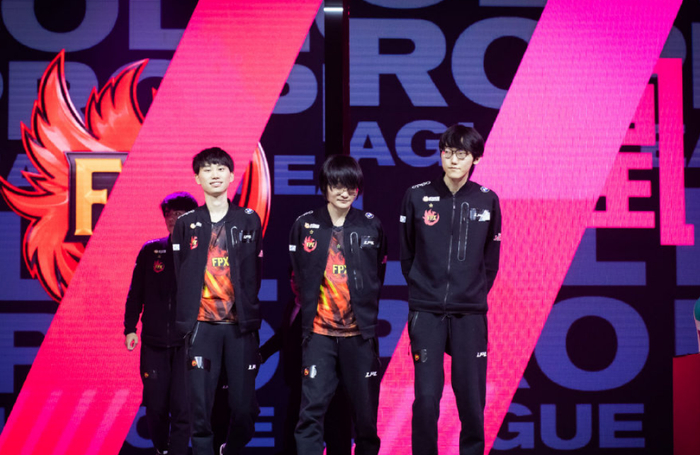 开云-关于Ming回归赛场，惊险取胜首场状态亮眼，皇家马德里观众沸腾！的信息