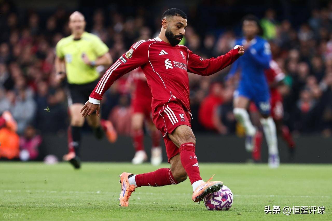 开云-萨拉赫连续五场比赛得分超过高光表现，曼联挑战极限！的简单介绍